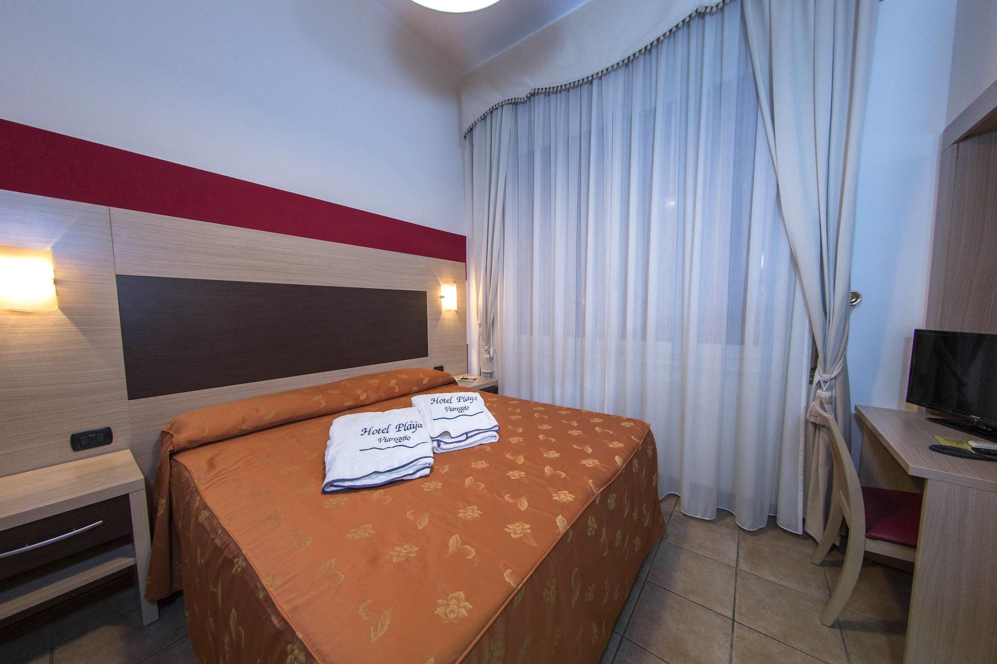 Hotel Playa Виареджо Екстериор снимка