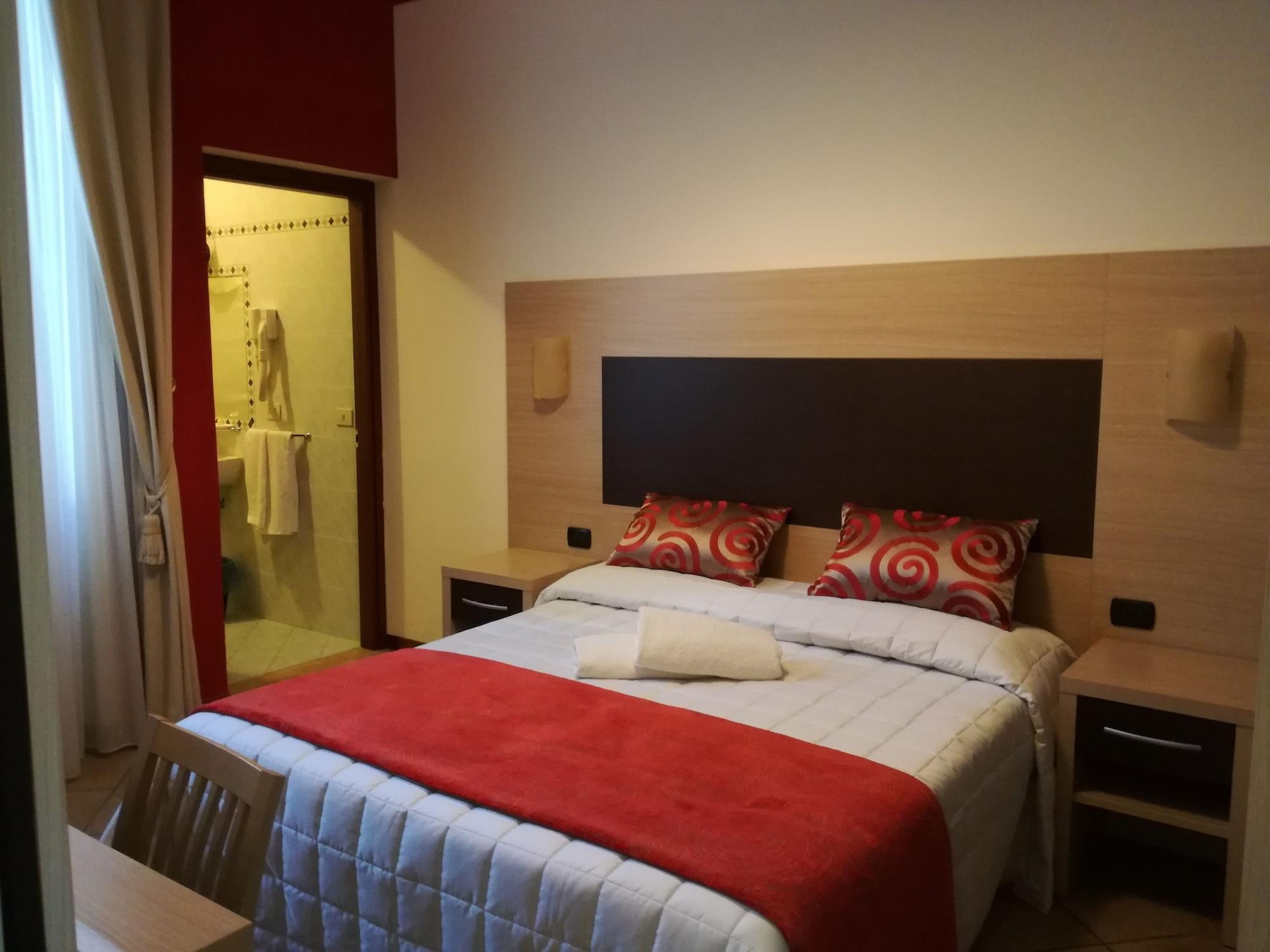 Hotel Playa Виареджо Екстериор снимка
