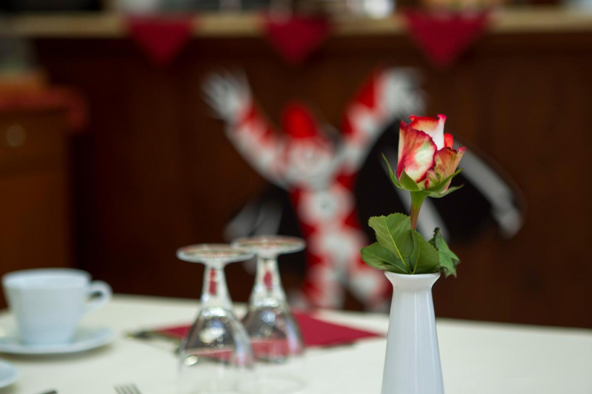 Hotel Playa Виареджо Екстериор снимка