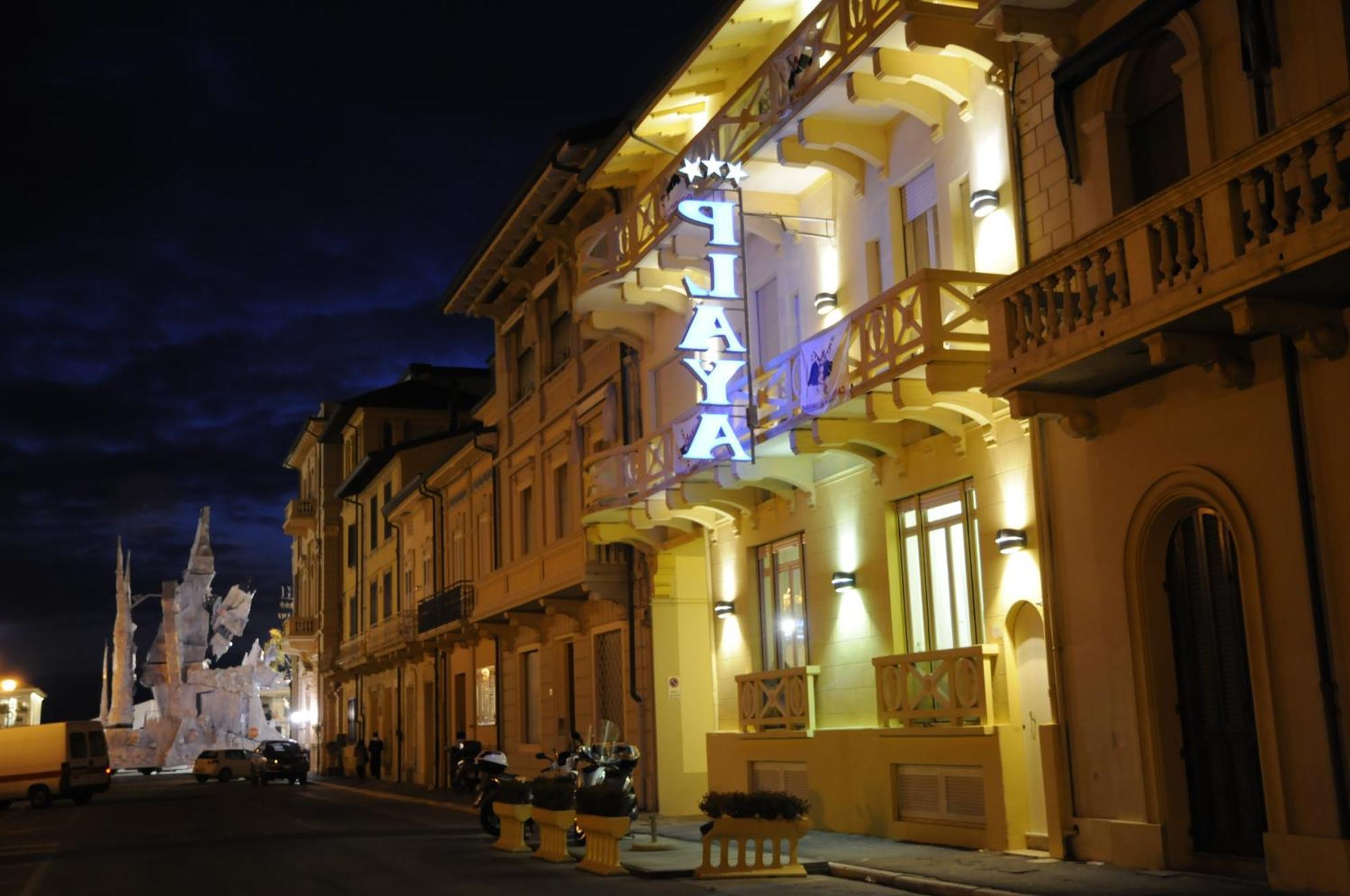 Hotel Playa Виареджо Екстериор снимка