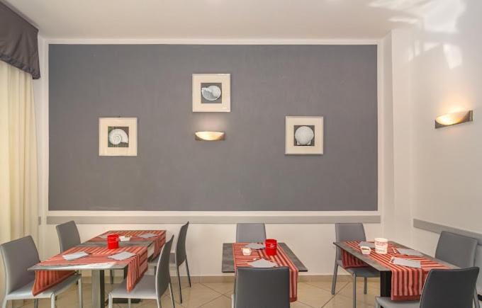 Hotel Playa Виареджо Екстериор снимка